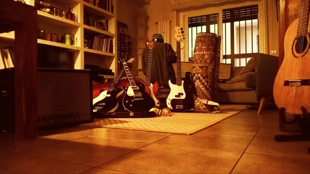 “Un buon indicatore è l’odore”. Intervista esclusiva al bassista de Le&nbsp;Cose