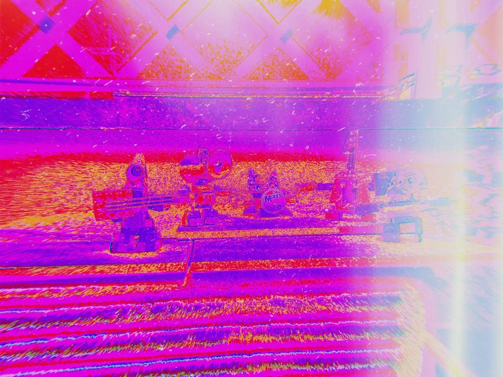 Le Cose stanno realizzando “Yellow Submondo”, il loro primo cortometraggio in&nbsp;stop-motion